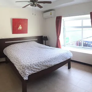 3* Отель Merlin Plaza